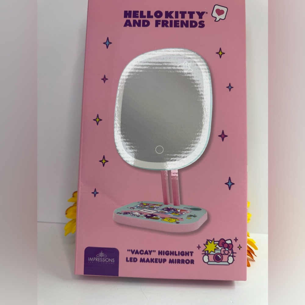 Hello Kitty & Friends Vacay-Theme Pink LED Makeup Mirror
